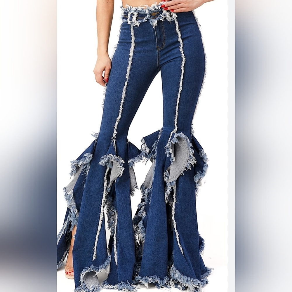 Stylish Blue Flared Women Jeans